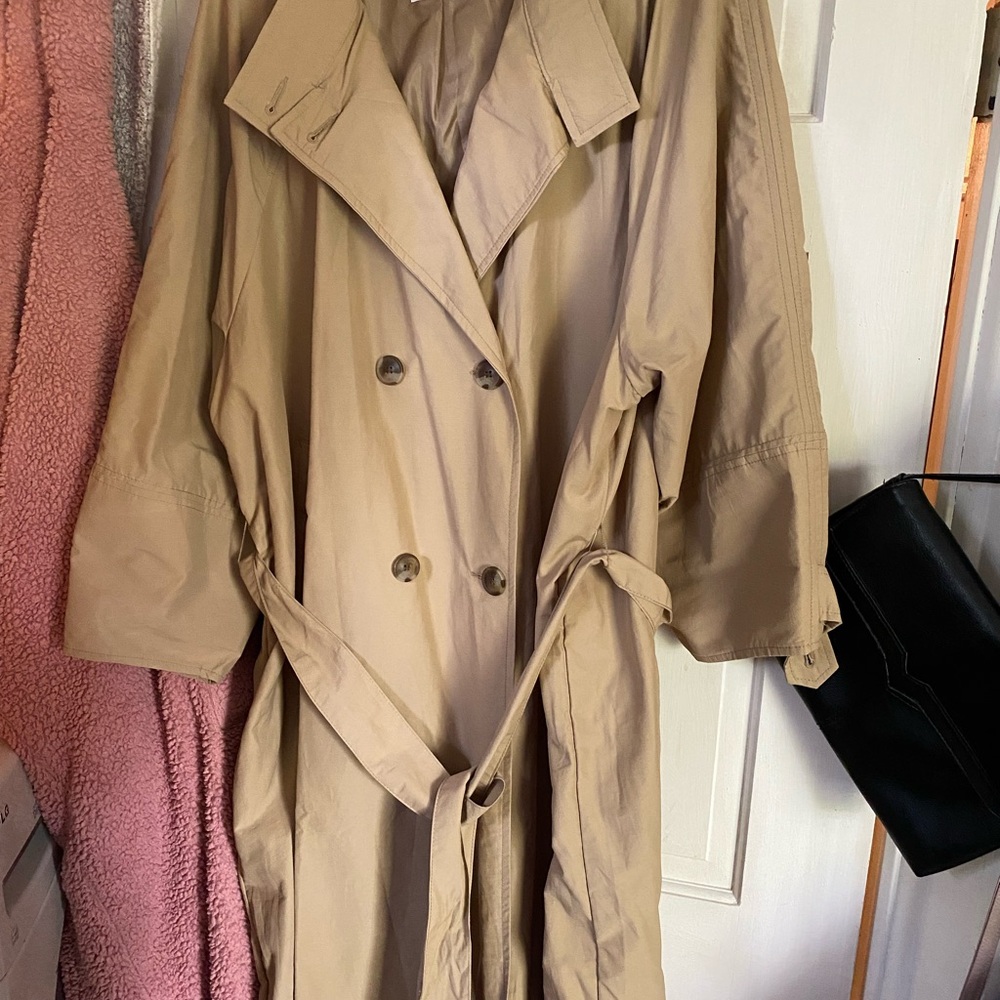 Old Navy Classic Beige Trench Coat